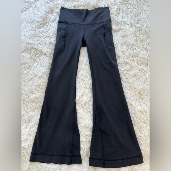 Athleta Girl Natural Play Stash Flare Black Leggings Size: 8/10 Medium - Picture 3 of 10